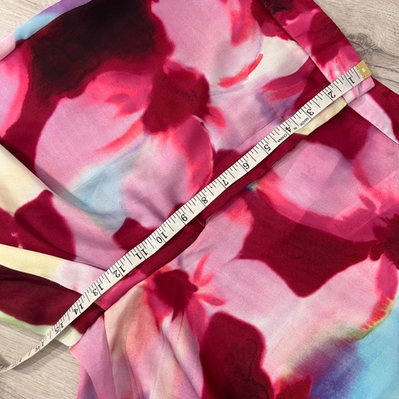 NWT ZARA Satin Feel Wide Leg Floral Pants Size Large - Picture 8 of 16